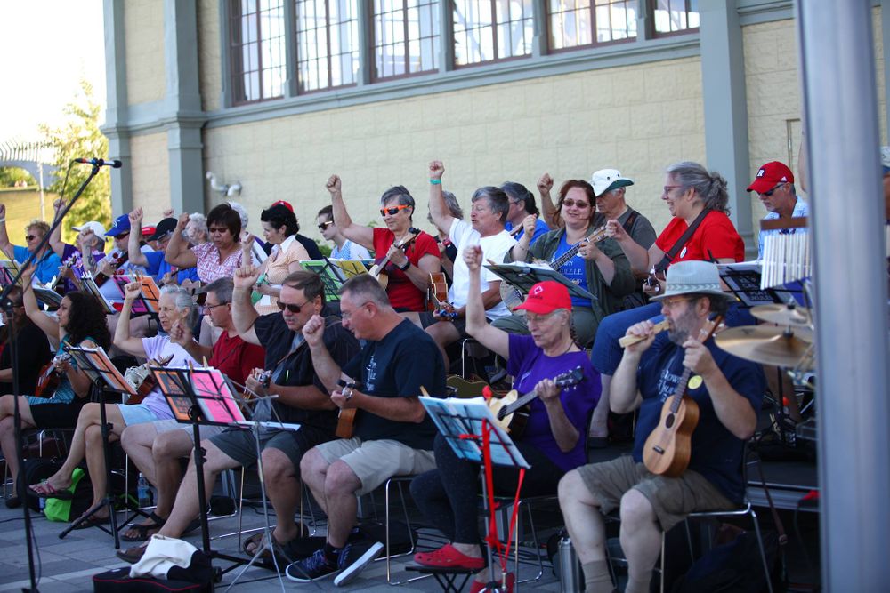 Bytown Ukulele Group