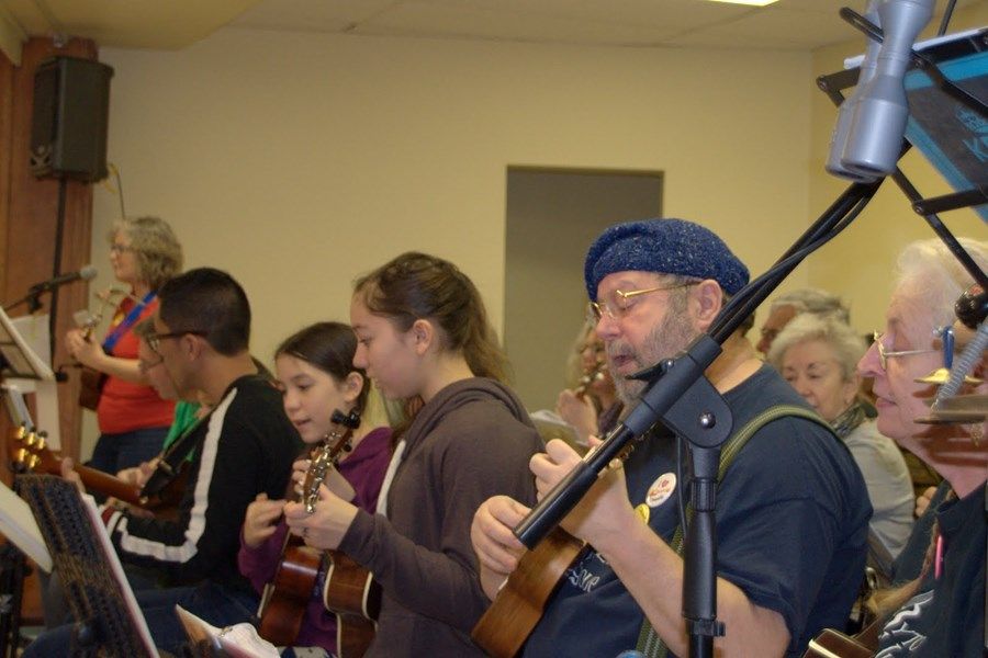 BUG performs for "In From The Cold" - Parkdale United Church February 2016
